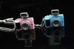 3D Flash Camera Phone Camera Necklace - Image 4