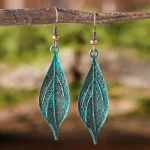 Vintage Green Leaf Earrings